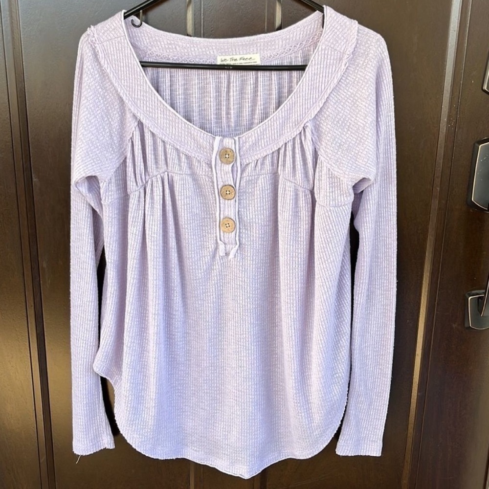 EUC Free People Must Have Henley Top - Picture 5 of 10